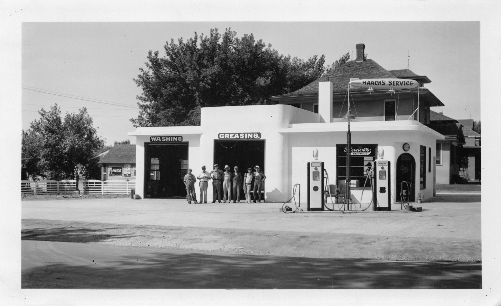 Haack’s Service Station